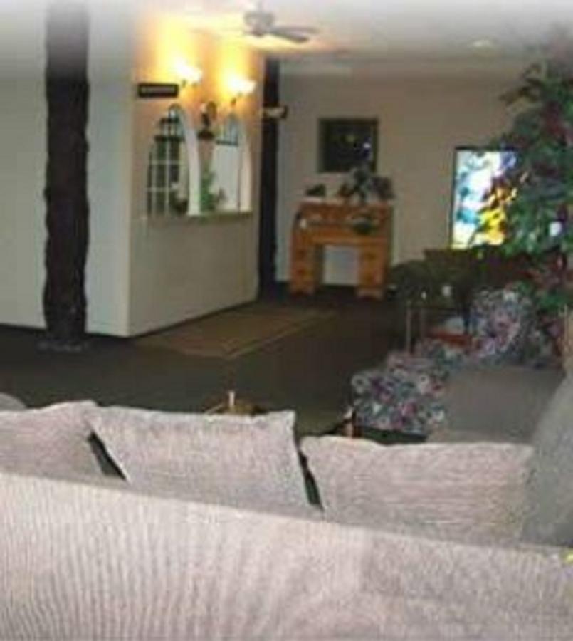 Classic Motor Inn Melville Esterno foto