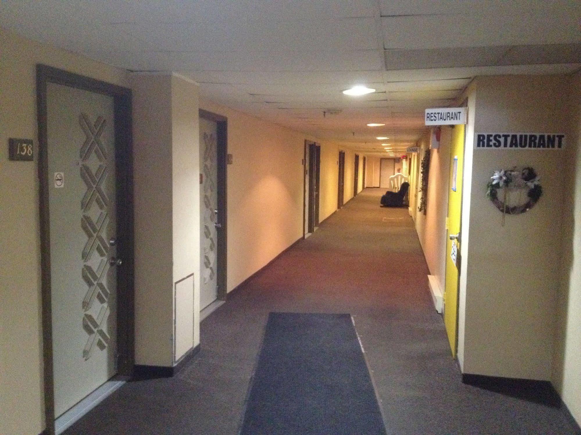 Classic Motor Inn Melville Esterno foto